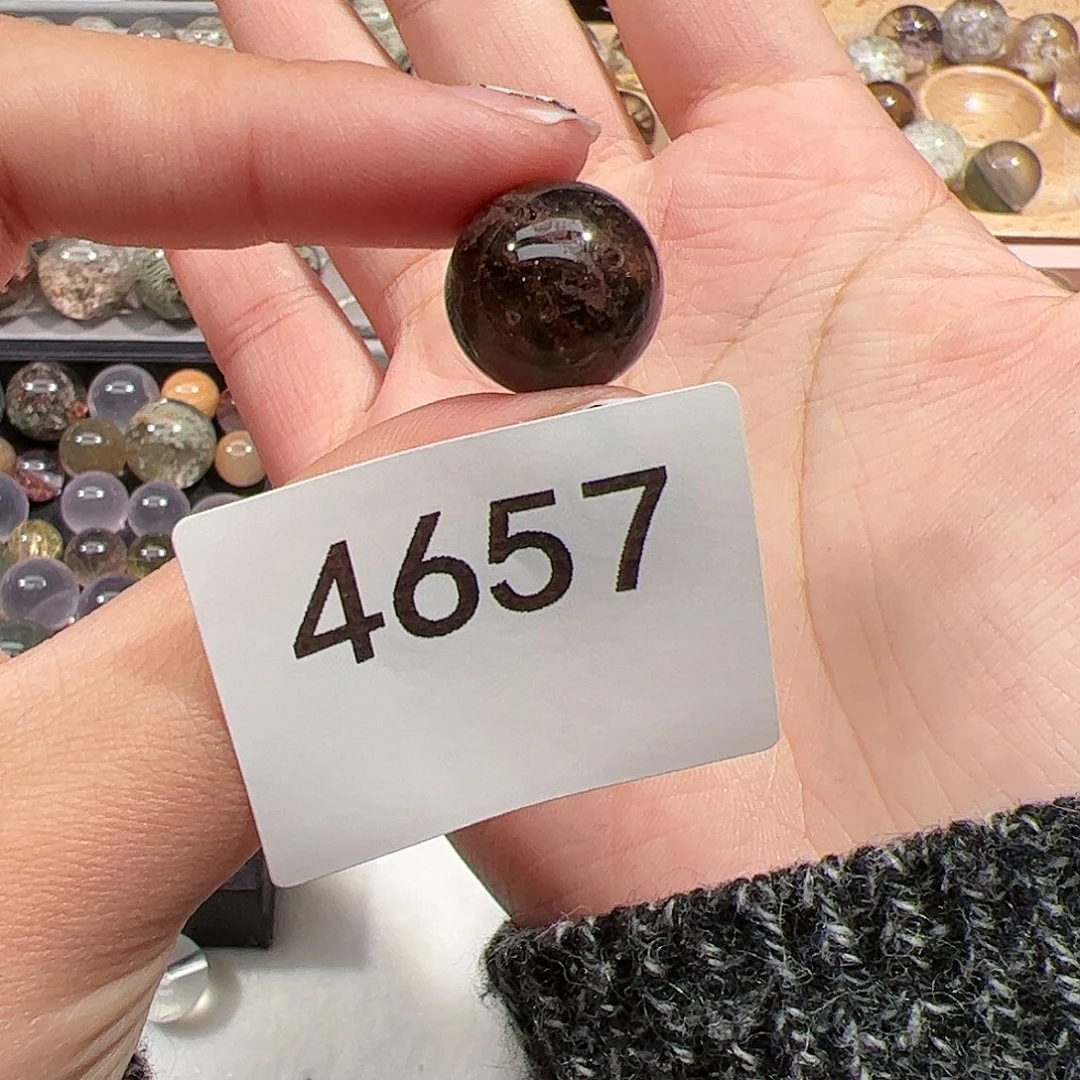 未镶嵌水晶大型摆件（非配饰）