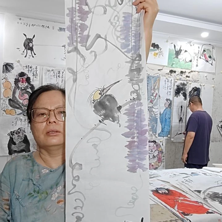 竖款25*100CM，无装裱，紫藤