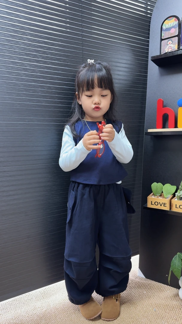 【秋上新】女童长袖T恤2025新款背心镂空两件套叠穿设计师款套装