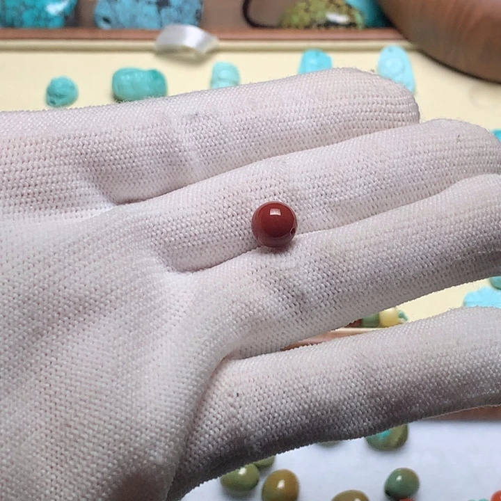 南***八南红玛瑙未镶嵌珠宝奇石