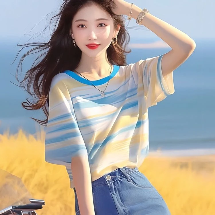 彩色条纹短袖恤女新款气质夏季宽松洋气独特别致上衣女夏款