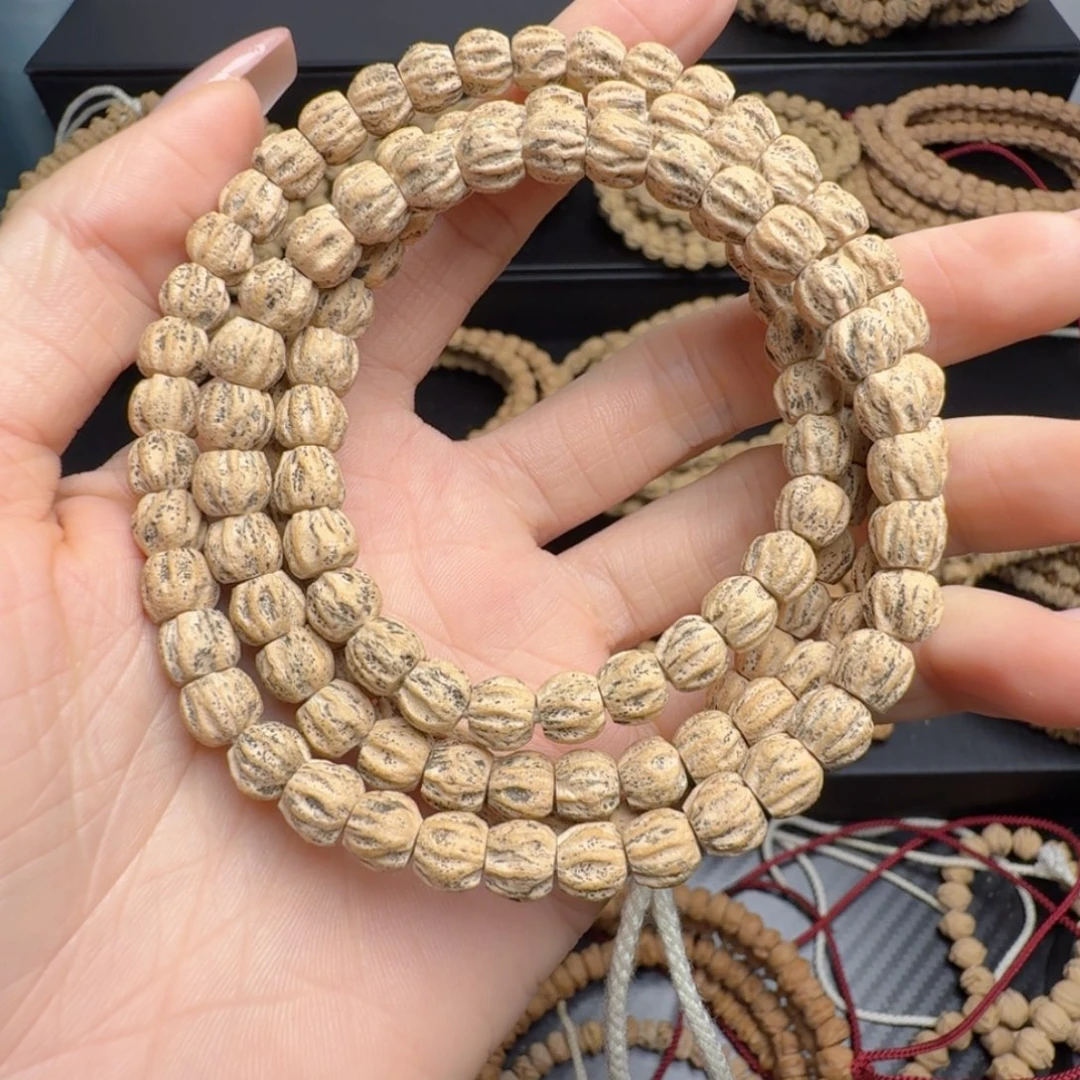 日***日柏香籽/百香籽吊坠