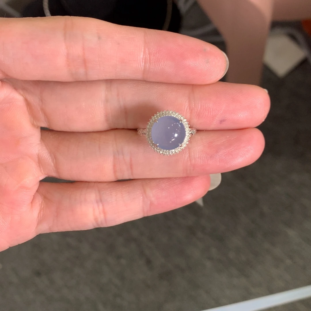 18K金镶嵌戒指翡翠翡翠