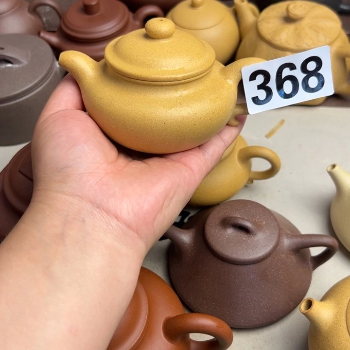 茶壶紫砂黄金段半手工160cc左右
