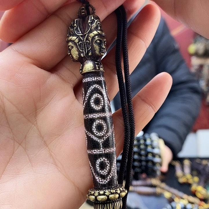 玛瑙/玉髓合金颈饰