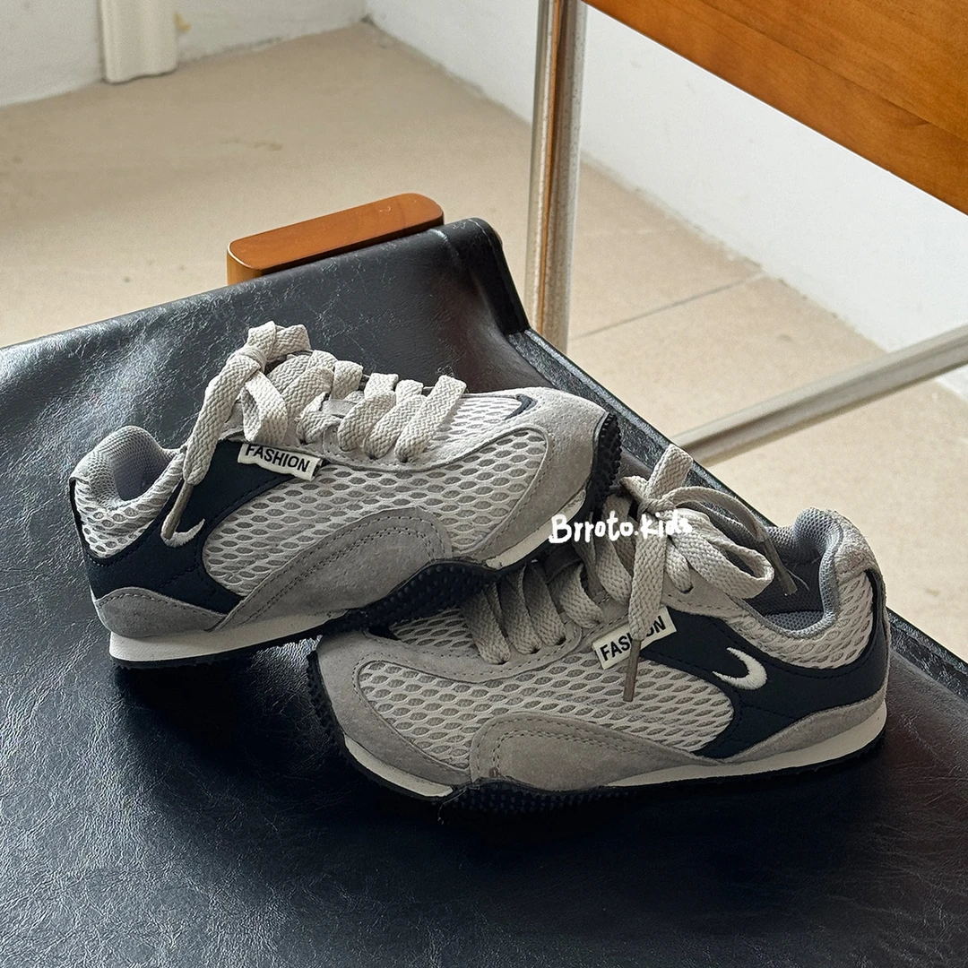 儿童运动鞋网面透气2025秋复古阿甘德训鞋男童休闲运动鞋女童鞋子