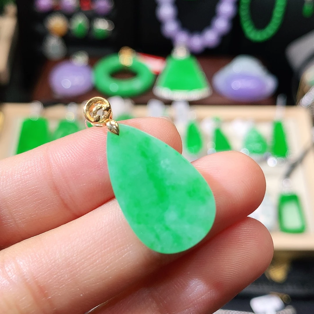 翡翠18K金镶嵌吊坠(不含链)