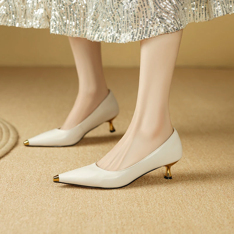 （跟高4.5cm）2024秋季上新金属包头小粗跟浅口单鞋X5618