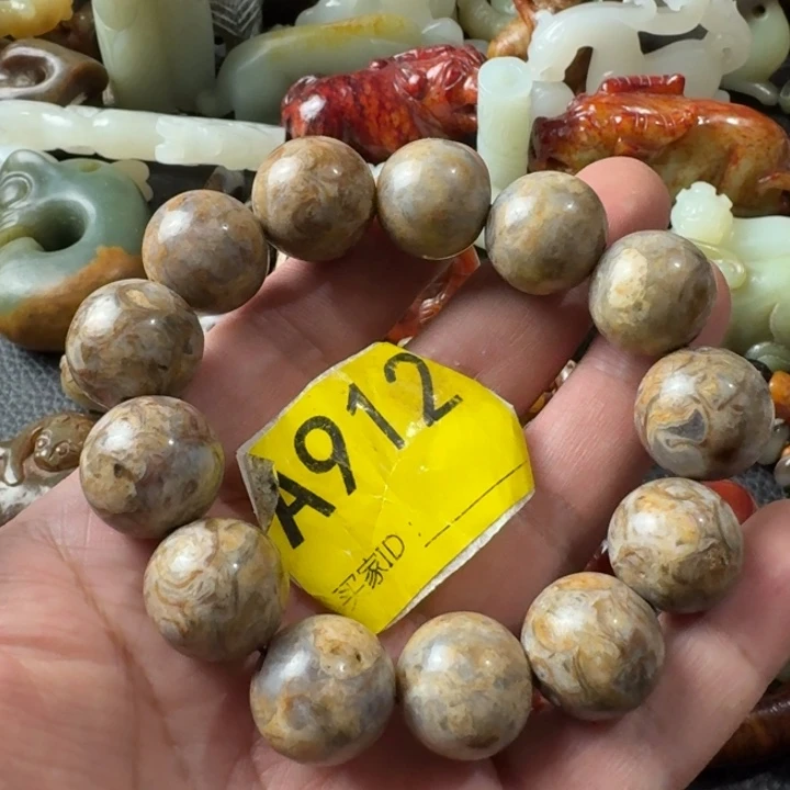玛瑙/玉髓颈饰合金