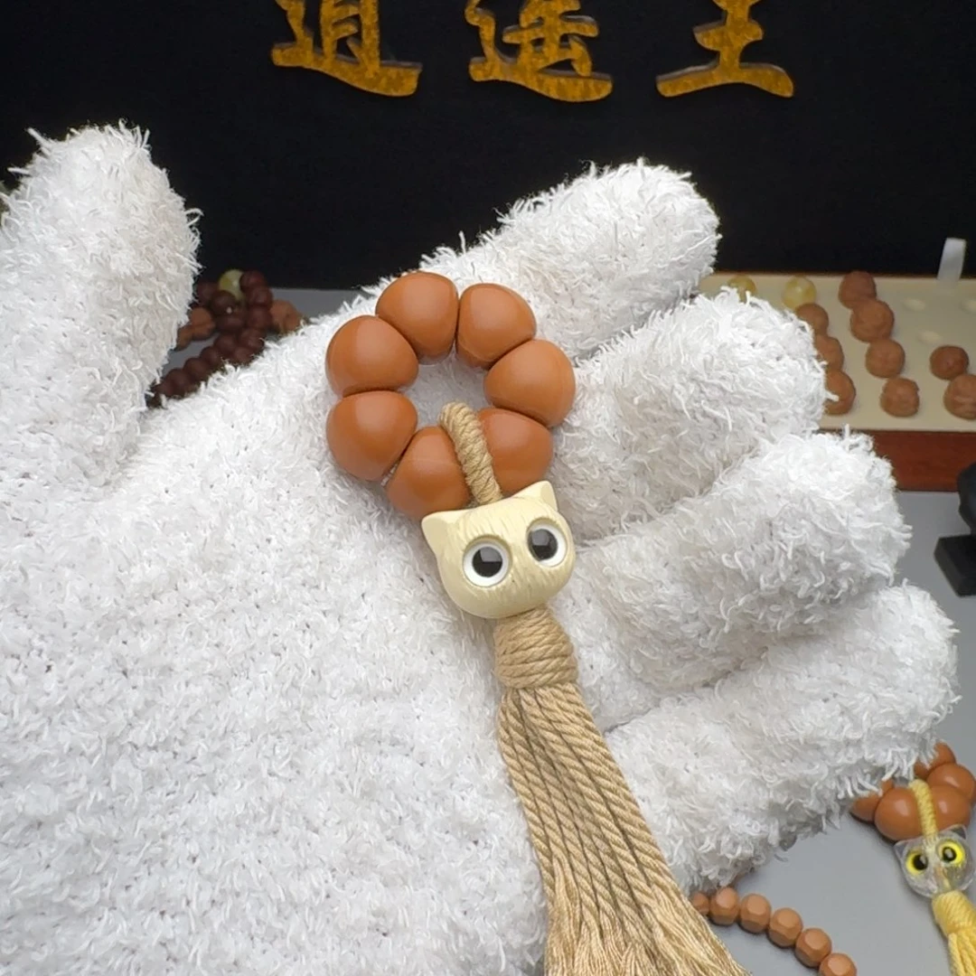 华***e猴头核桃手串猴头