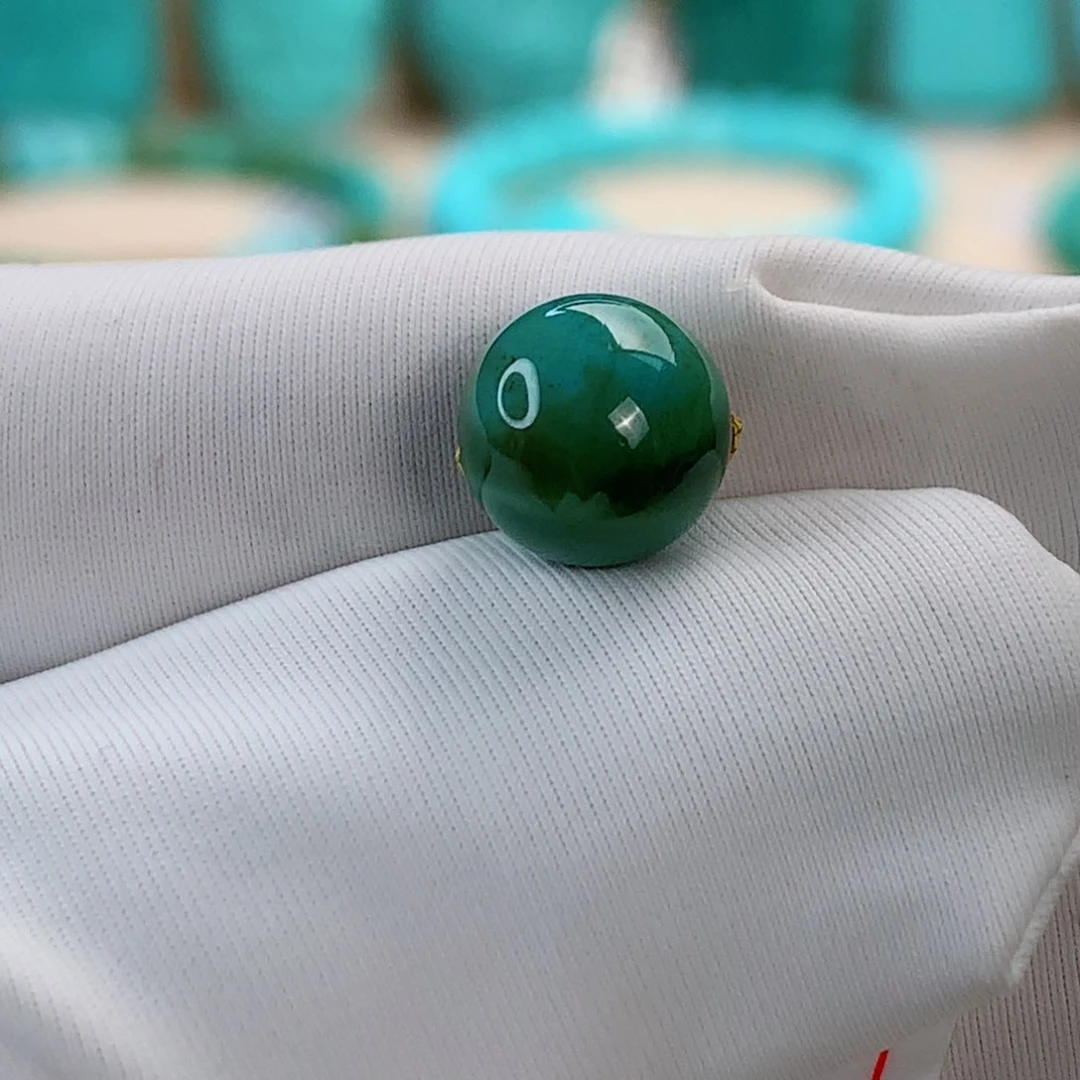 绿松石挂件未镶嵌果**糕