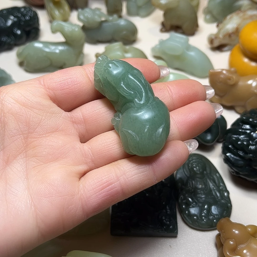 白玉菩提吊坠白玉菩提吊坠