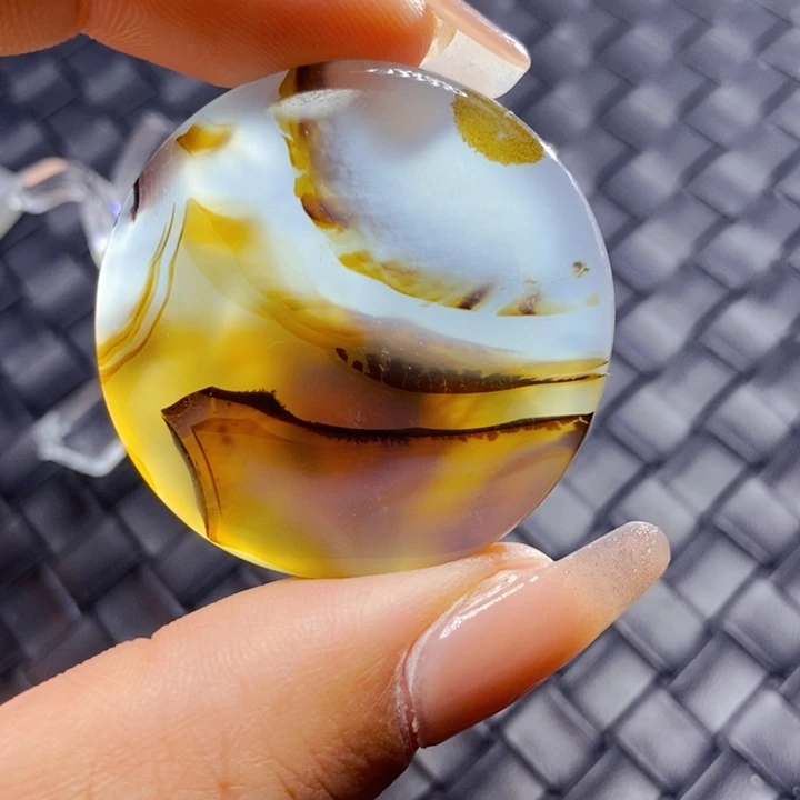 玛瑙/玉髓吊坠(不含链)未镶嵌湖****?