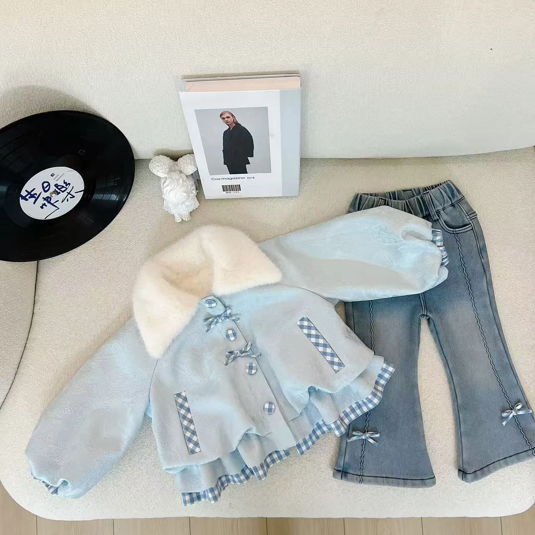 女童毛领呢料两件套2025冬季女宝加绒加厚保暖外套牛仔裤时尚