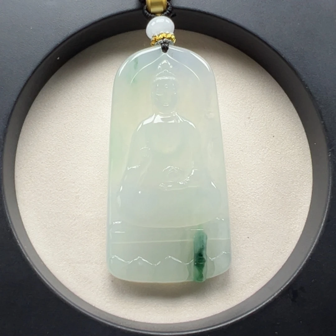 翡翠未镶嵌颈饰观音