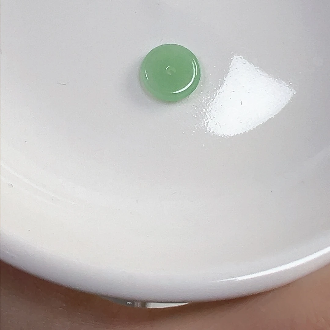 翡翠散珠变****鹅平安扣1个