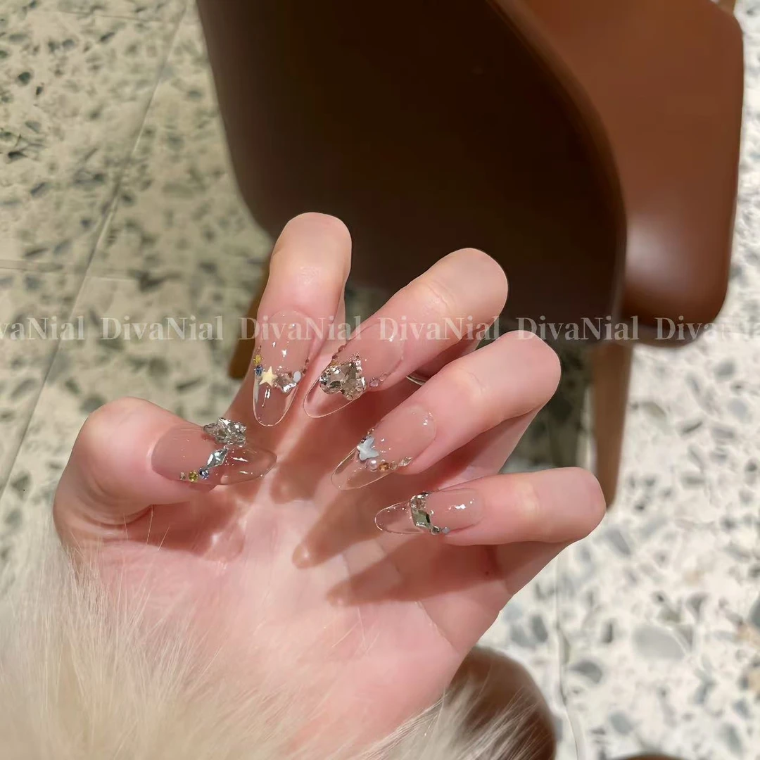 七分甜 清透显白多巴胺拼钻手工定制穿戴甲