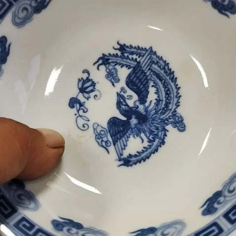 2***9瓷片盘子，碗，瓶子，沙锅，茶壶，微瑕疵！