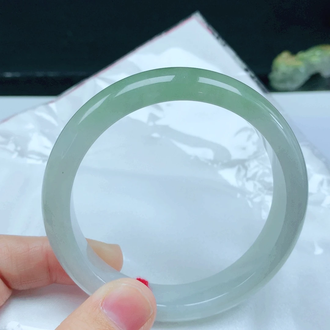 未镶嵌手镯翡翠58