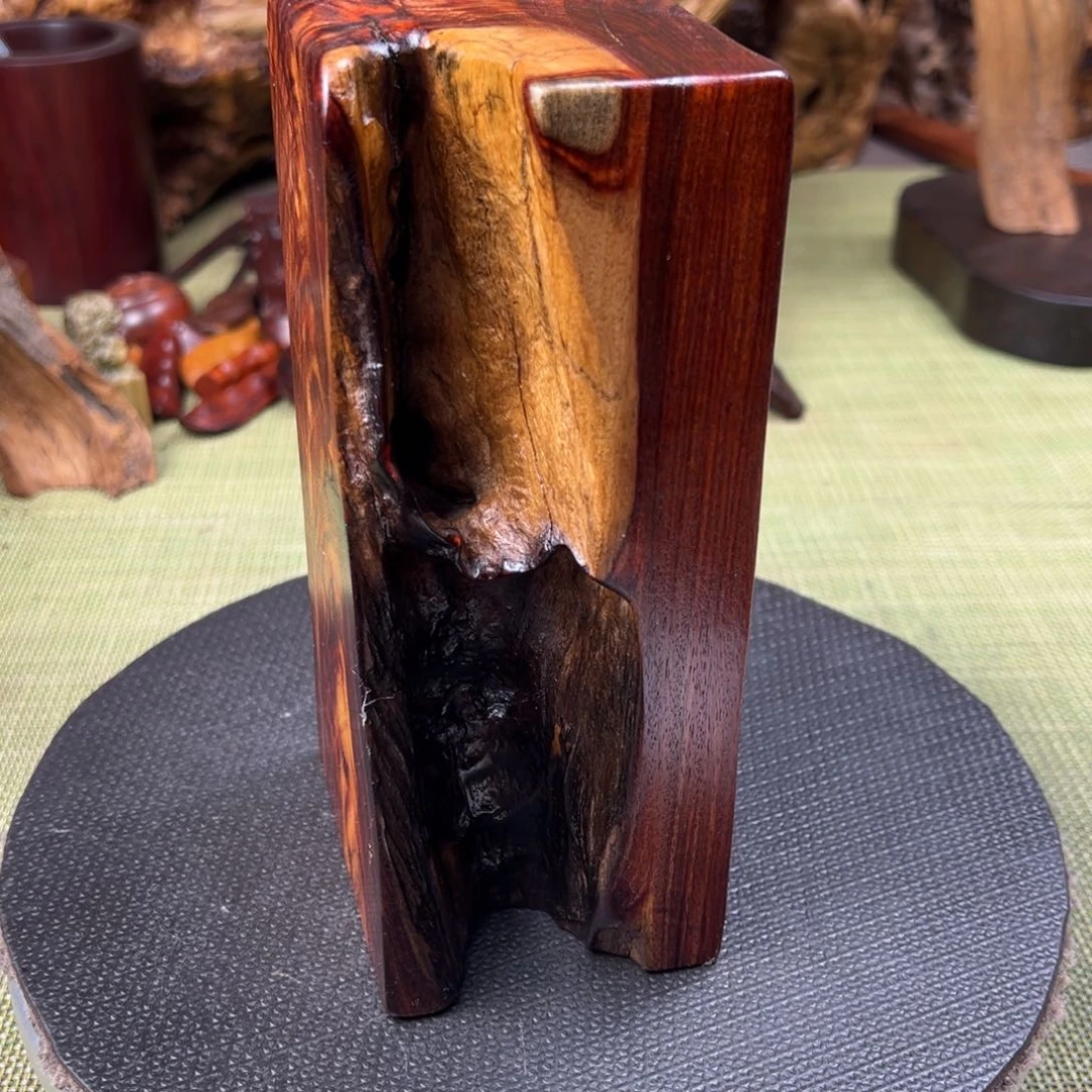 大果紫檀（缅甸花梨）来*