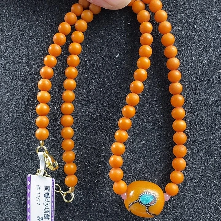 蜜蜡未镶嵌珠宝奇石