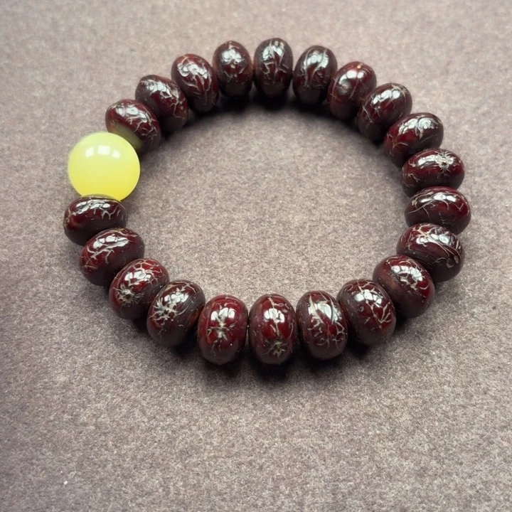 凤眼菩提吊坠凤眼菩提