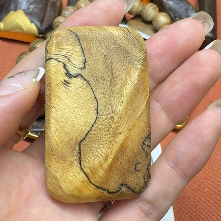 大叶紫檀（黑酸枝木类）