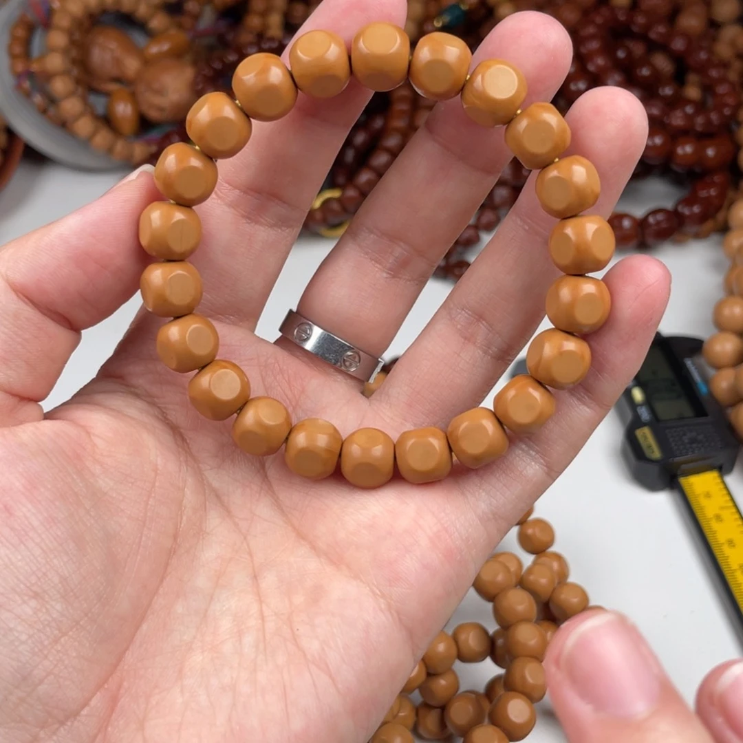 猴头核桃手串六方9.5左右52.8全品