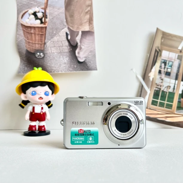 9新 Fujifilm/富士 j35银色1220万像素3倍变焦人像复古通透冷白皮