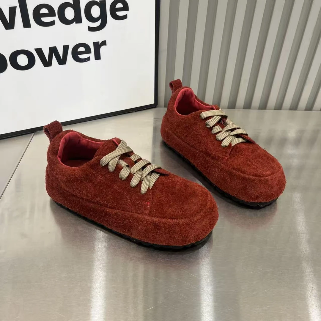 2025今年流行鞋子休闲面包鞋女厚底系带休闲板鞋单鞋女鞋潮流复古