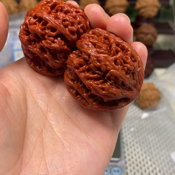 黑***土吊坠文玩核桃粗筋