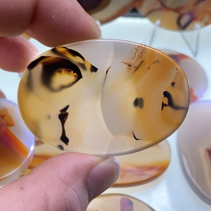 【闪购商品】玛瑙/玉髓颈饰未镶嵌