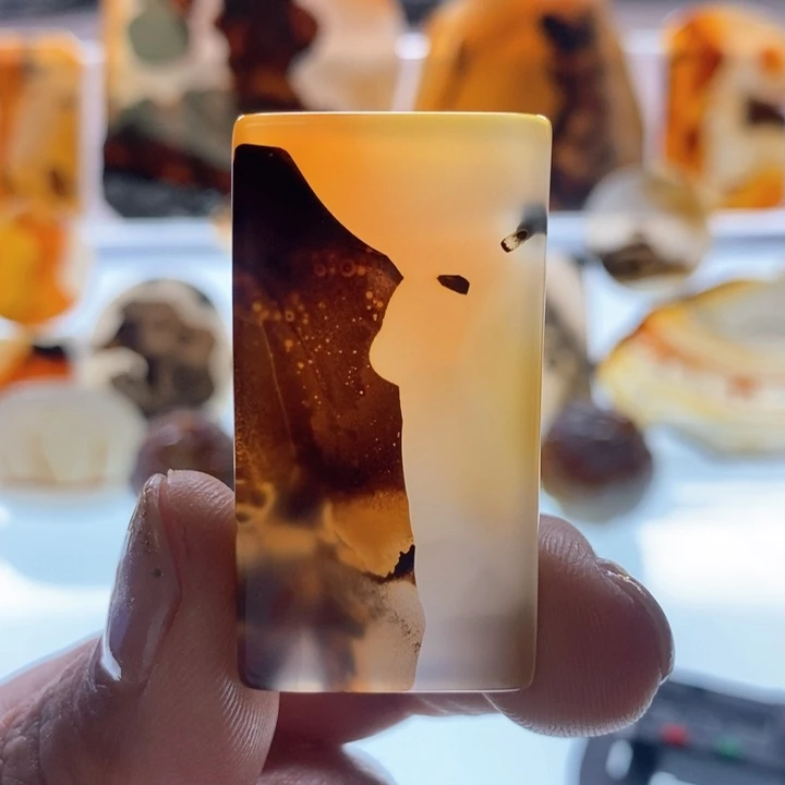 玛瑙/玉髓颈饰未镶嵌