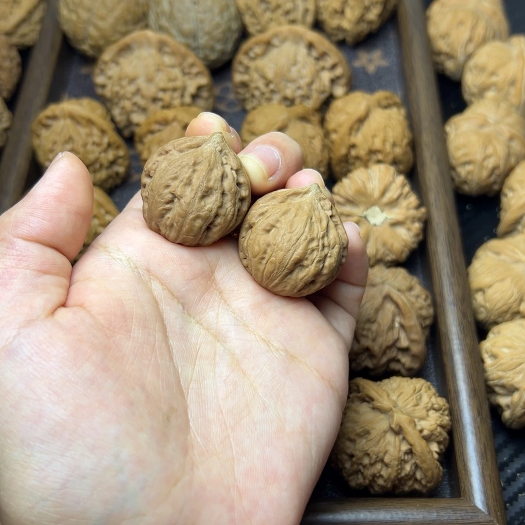 把件文玩核桃秋子29磕尖