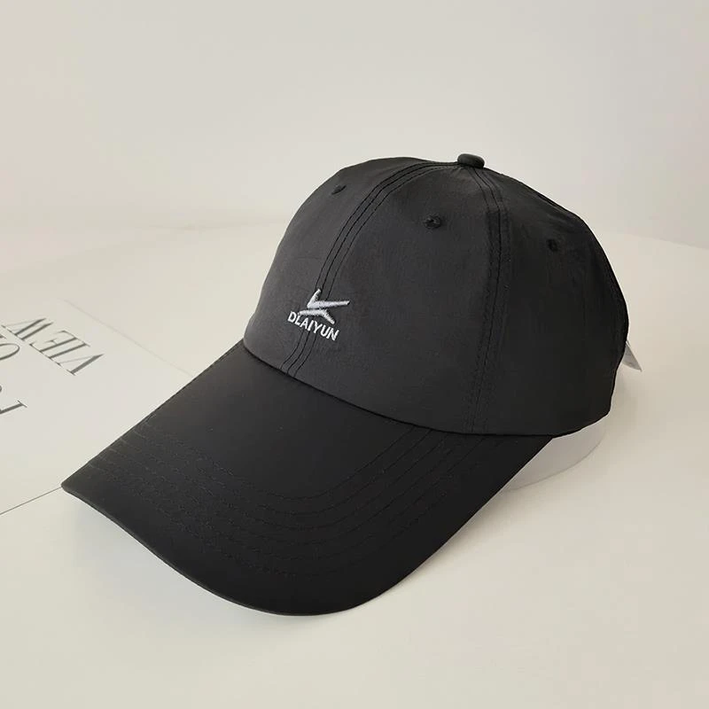 夏季新款透气薄款防晒鸭舌帽男女出游爬山跑步显脸小遮阳棒球帽子