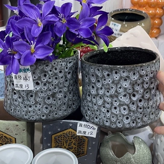 多肉绿植陶瓷花盆9.9包邮，有孔