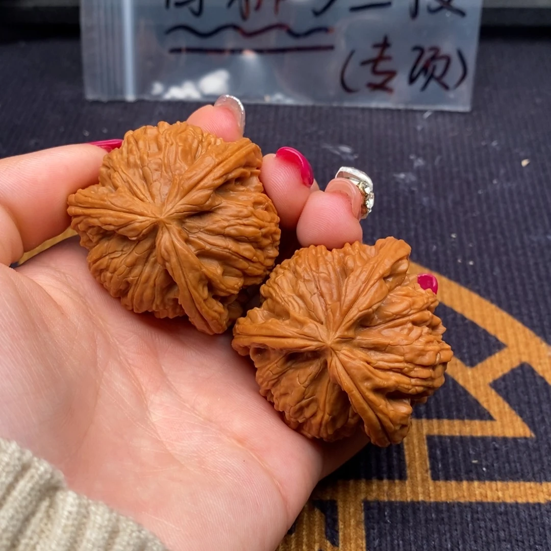 ****把件文玩核桃白狮子
