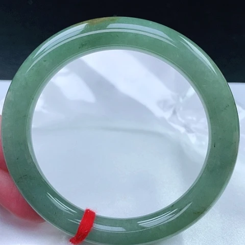 翡翠手镯（圆镯）未镶嵌63号