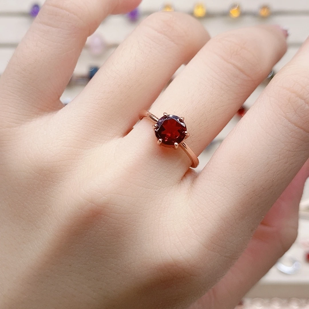 银S925镶嵌戒指石榴石戒指