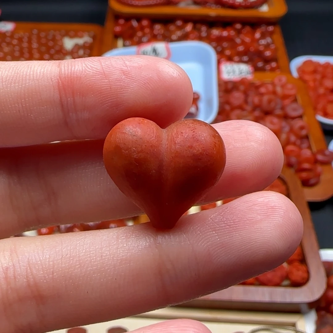 南红玛瑙未镶嵌挂件打孔不退换