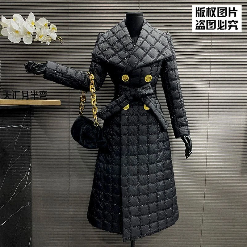 《尚凡》高级感白色长款亮丝棉服女2025冬季新款加厚翻领保暖外套