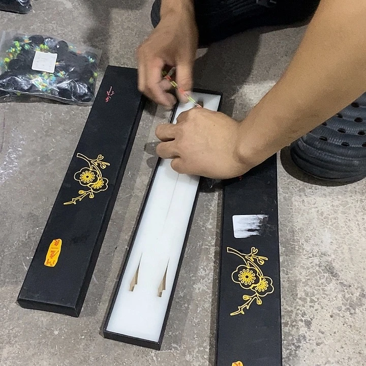 瑕疵盒装电子鱼漂发三盒瑕疵漂尾弯了