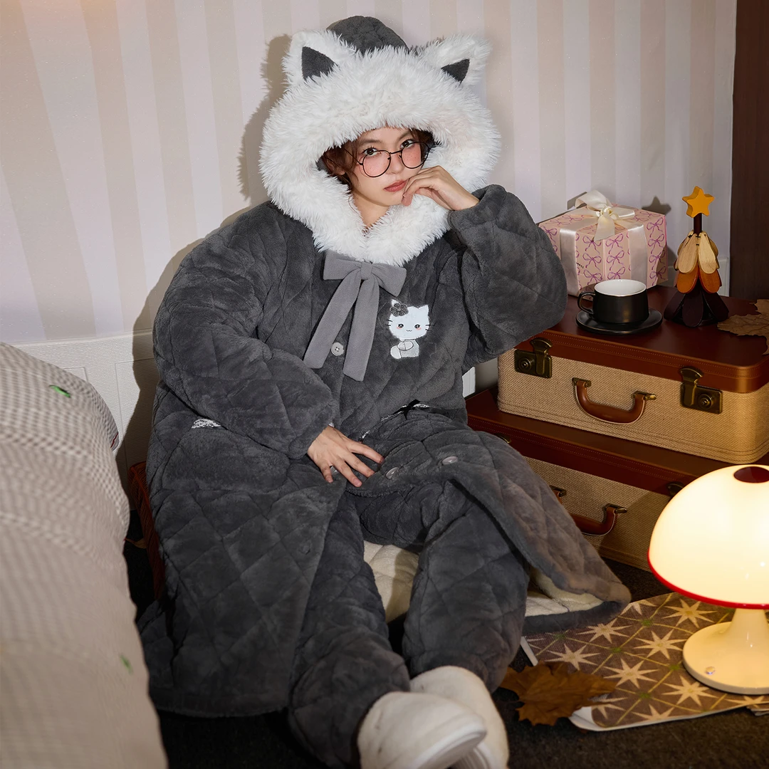 法兰绒睡袍女冬加厚加绒2025年新款三层夹棉珊瑚绒套装睡衣家居服