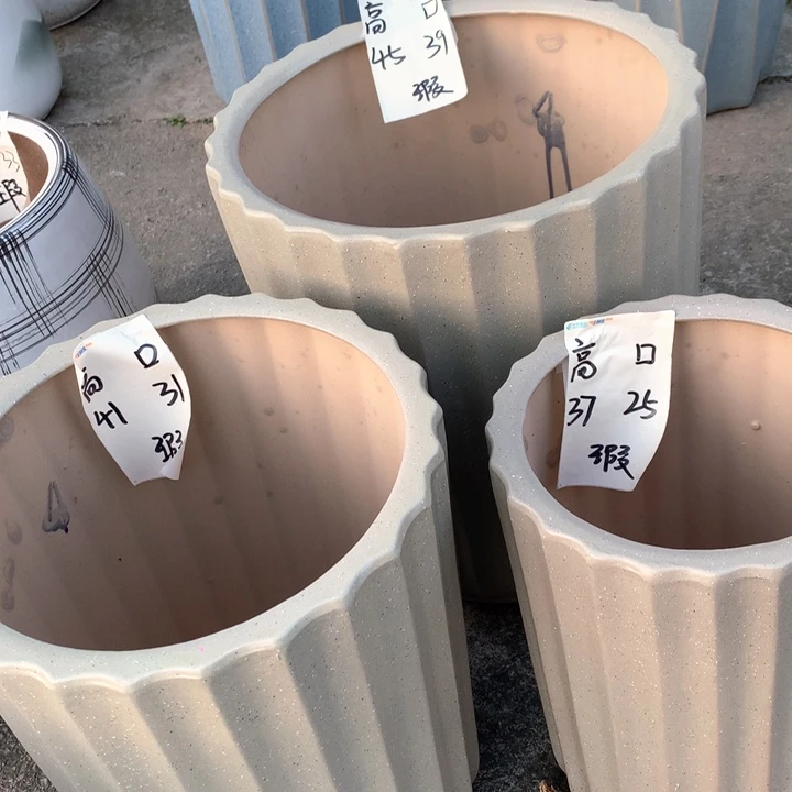 花盆陶瓷一套设置