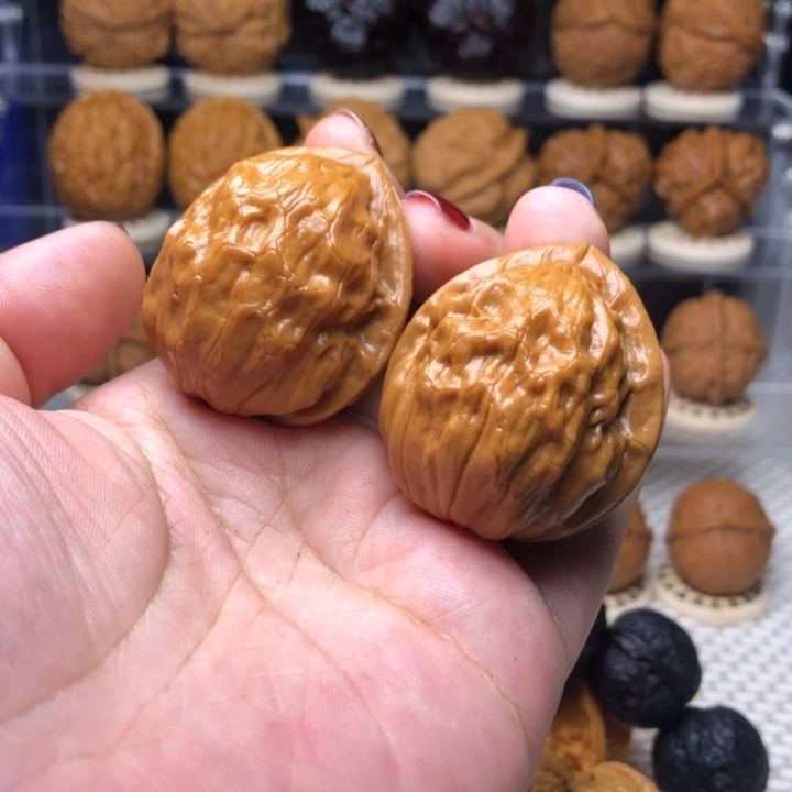 把件文玩核桃41云纹桃心36尺