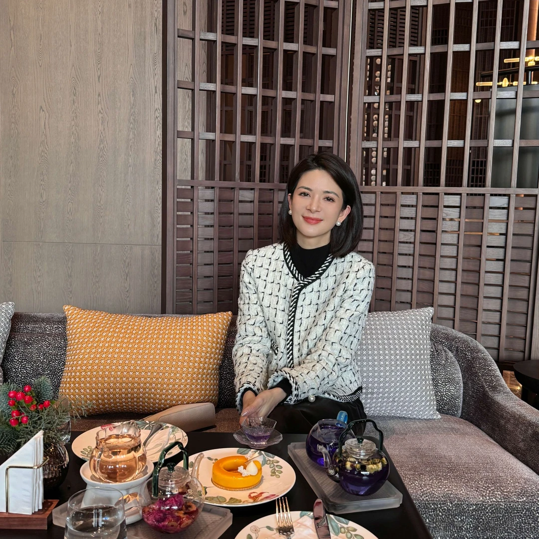 ANGELIAORIGINAL嘉伯丽尔 小香风格纹麻花辫羊毛秋冬气质外套#100