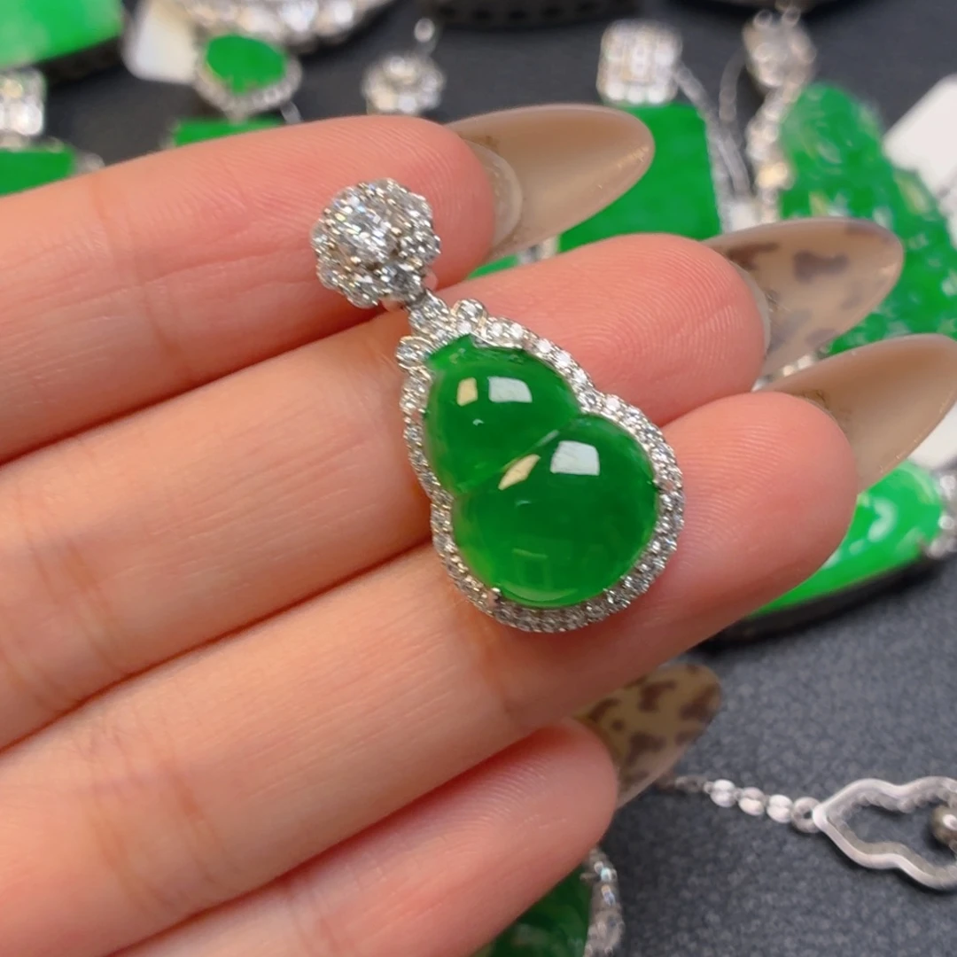 翡翠银S925镶嵌颈饰