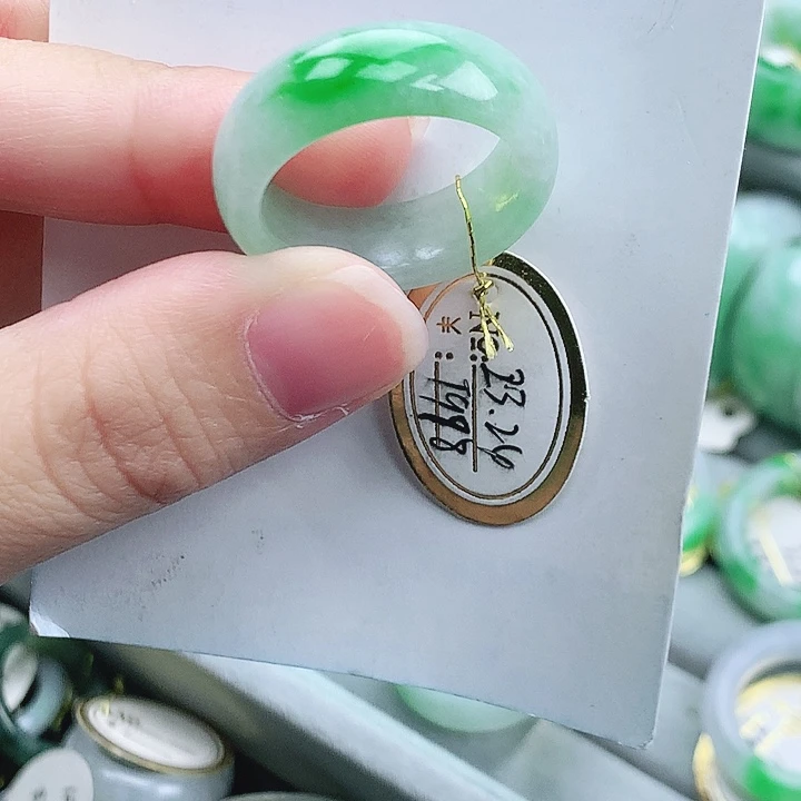 翡翠未镶嵌戒指23.24号