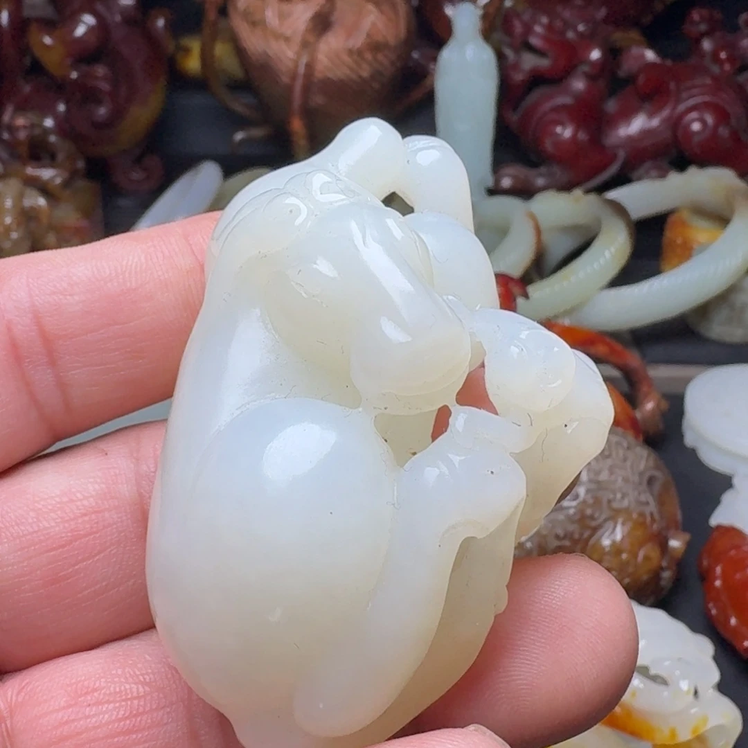 和田玉挂件未镶嵌