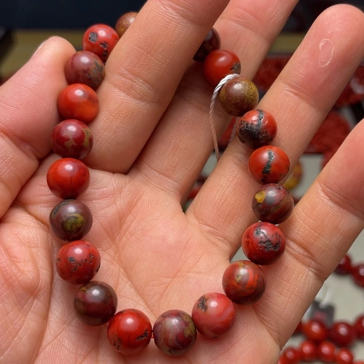南红玛瑙手串9多样性发1未镶嵌